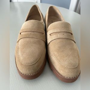 NEW Vionic Cheryl II Sand Suede SLIP-ON ARCH SUPPORT LOAFERS Women's Shoe SZ 8.5